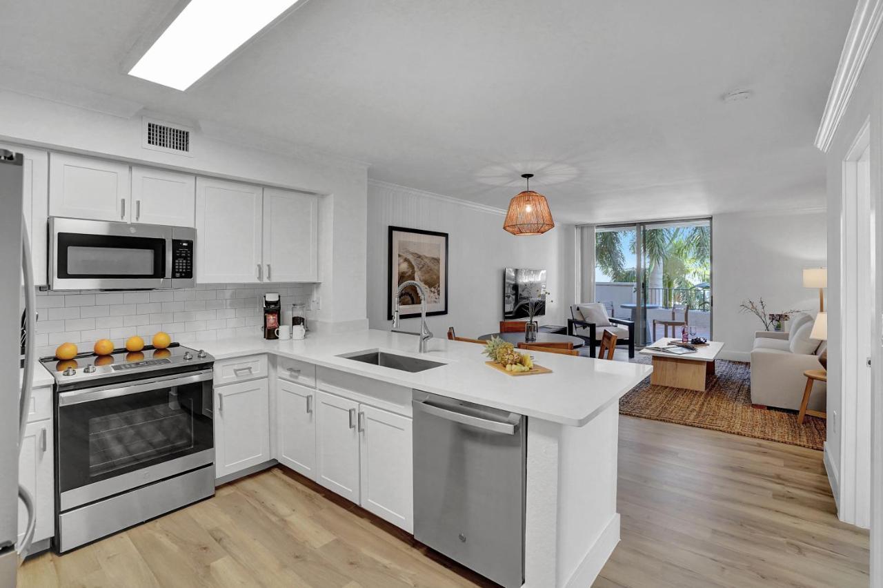 Dharma Home Suites Coral Gables At Gables Grand Plaza ميامي المظهر الخارجي الصورة